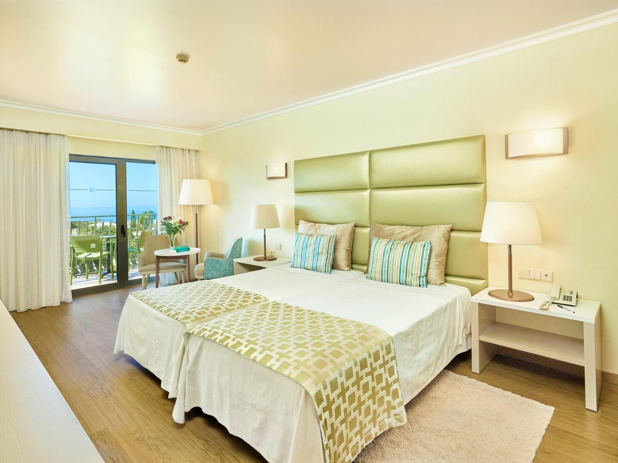 Deluxe Twin Room Sea View