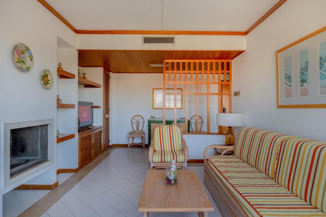 Superior One Bedroom Apartment –