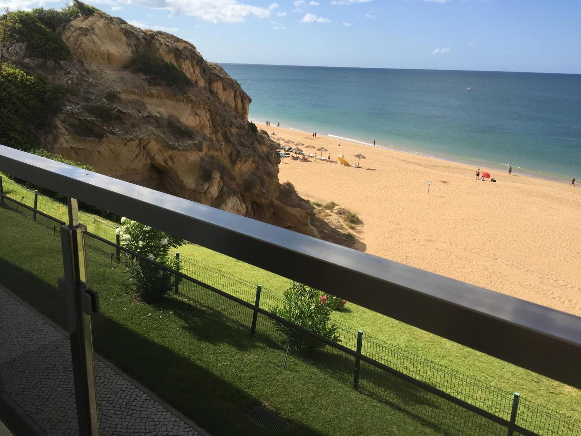 Twin Room Beach View