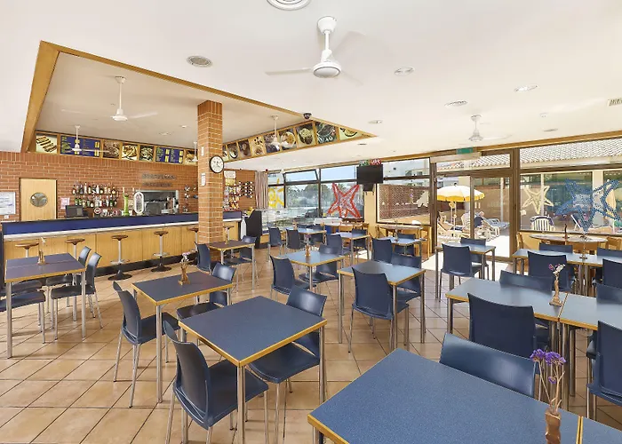 Oceanus Aparthotel