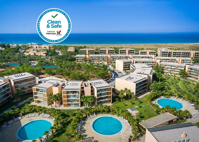 Nau Salgados Vila Das Lagoas